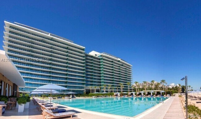 Building Photo - 360 Ocean Dr