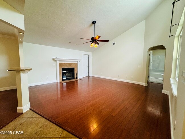 Building Photo - 5308 Lance St