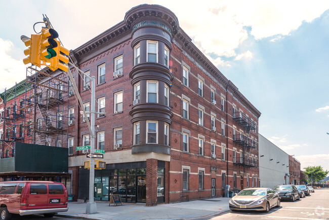 225 Franklin St - 225 Franklin St Brooklyn NY 11222 | Apartment Finder