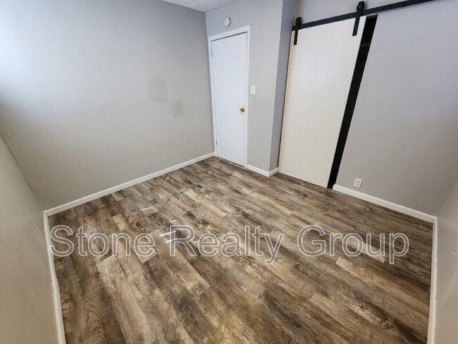 Building Photo - 5367 N 14th St