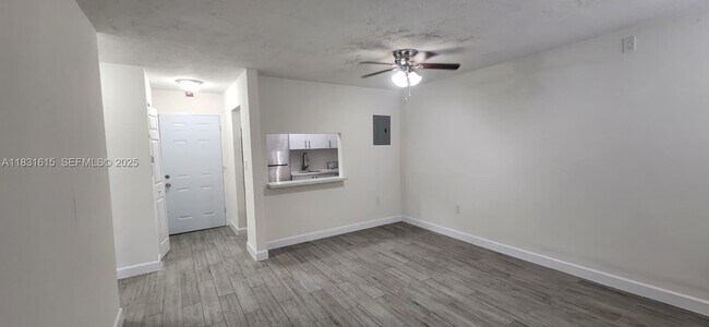 Building Photo - 1 NE 78th St