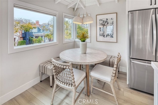 Building Photo - 410 Acacia Ave