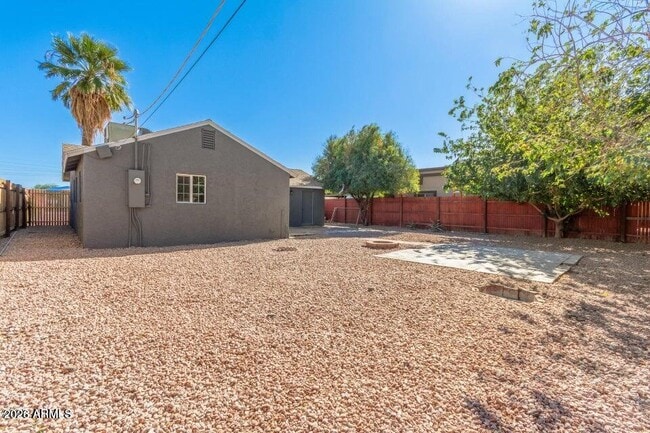 Building Photo - 240 N Monte Vista St