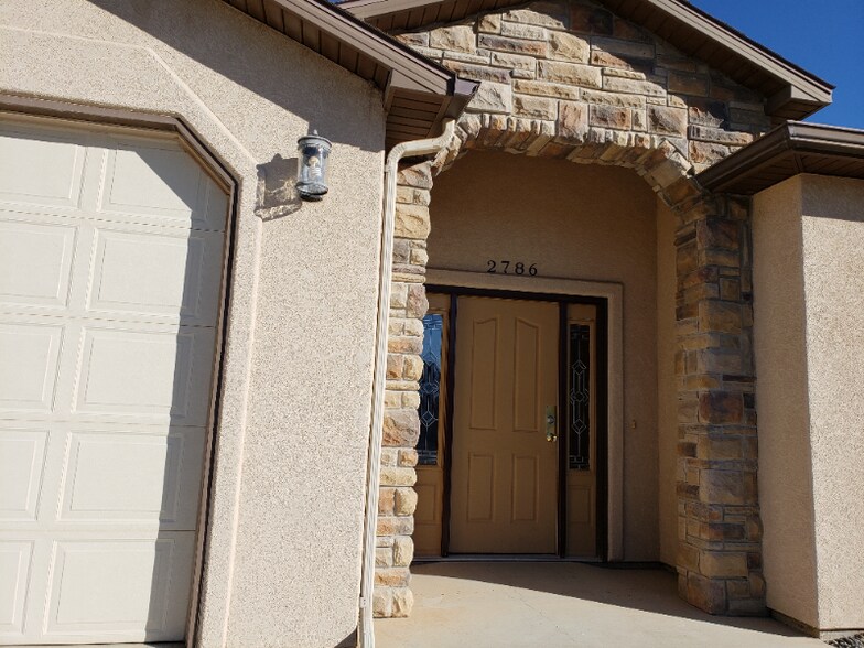 Building Photo - 2786 Helena Ct
