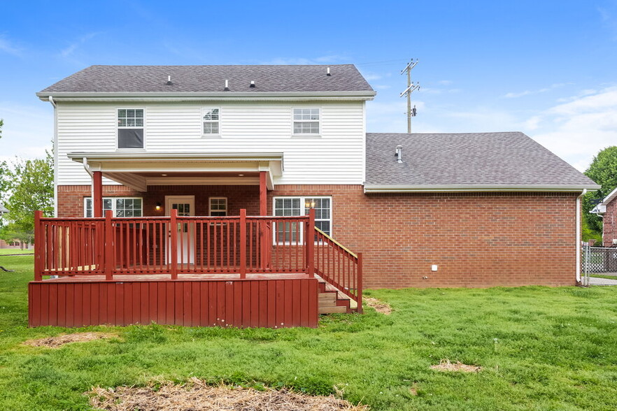 Building Photo - 1327 Cason Ln