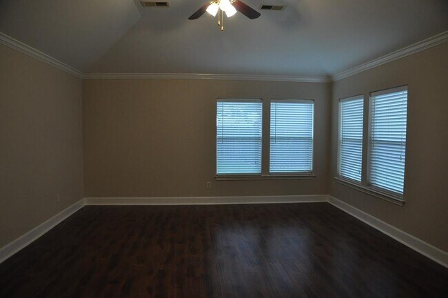 Building Photo - 26639 Summerbend Hollow Ln
