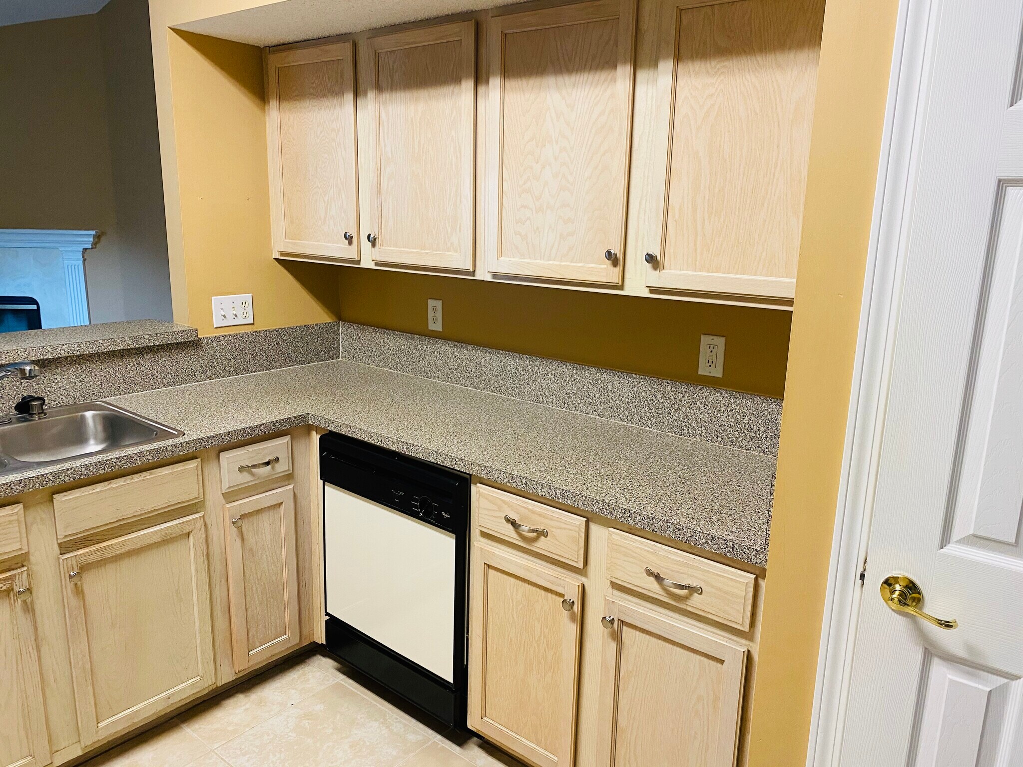 Kitchen - 1410 Soaring Flight Way