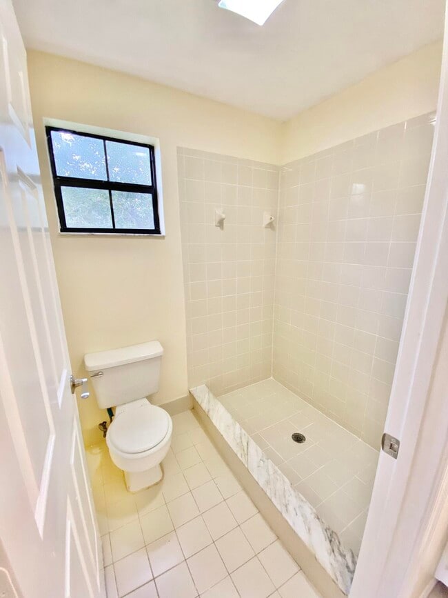 Building Photo - 3151 Leewood Terrace