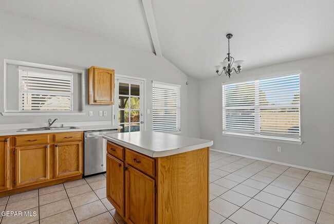 Building Photo - 11469 Nettie Rose Cir