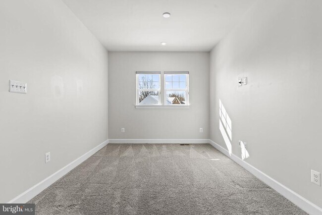 Building Photo - 12600 Coventry Mnr Wy