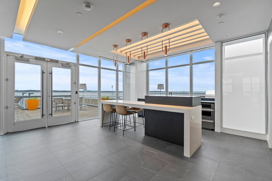 Building Photo - 925 N Fairfax St