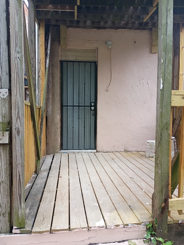 Building Photo - 2554 Hollins St