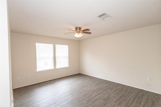 Building Photo - 2406 Magin Meadow Dr