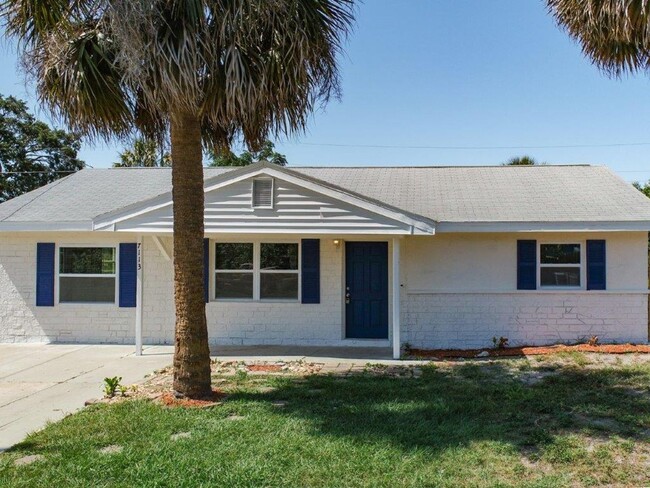 REDUCED!!! Completely upgraded 3/1 1196 S... - REDUCED!!!  Completely upgraded 3/1 1196 S...