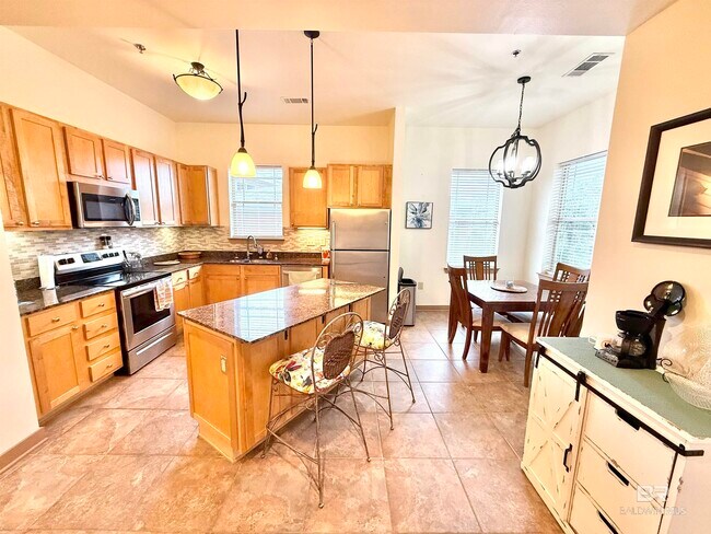 Building Photo - 1430 Regency Rd