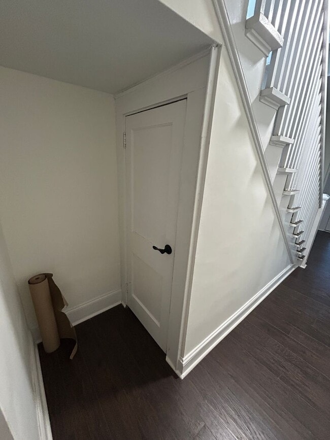 Building Photo - Available Soon! Ardmore WS, 4 Bedroom, 3 F...