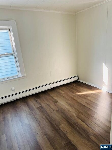 Building Photo - 100 Butler St