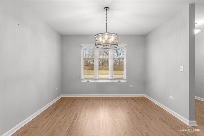 Building Photo - 1260 Oak Grove Ct