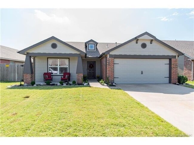 Owasso Lake Valley LUXURY! - 14718 E 109th St N Owasso OK 74055 ...