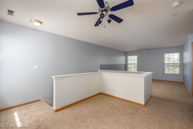 Building Photo - 104 Concord Dr S