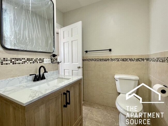 Building Photo - 3606 W Cortland St