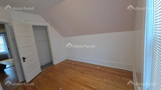 Building Photo - 121 Delmont Ave