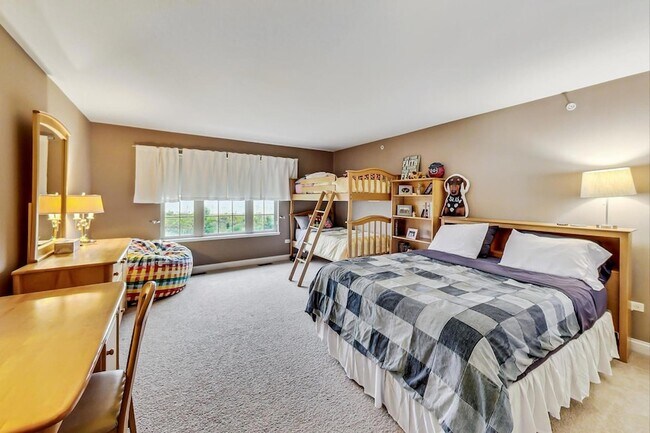 Building Photo - 4427 Lainie Cir