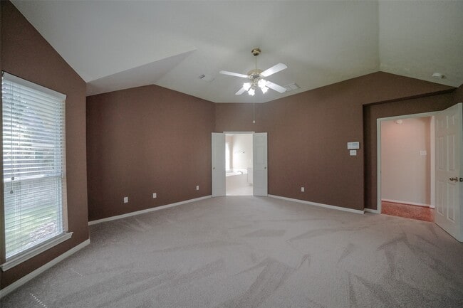 Building Photo - 39 Belcarra Pl