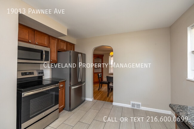 Building Photo - 19013 Pawnee Ave