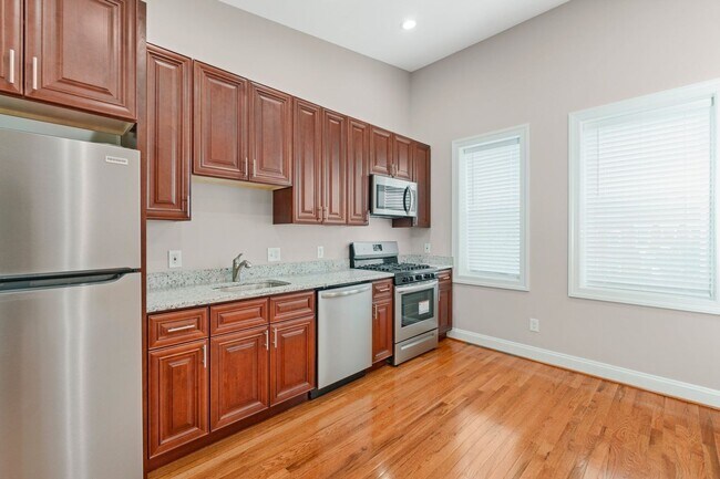 Building Photo - 3015 N Calvert St