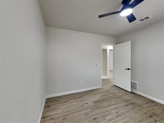 Building Photo - 12504 Shorecrest Ln