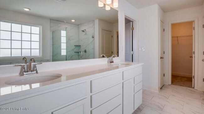 Building Photo - 3616 Ringing Bell Ln
