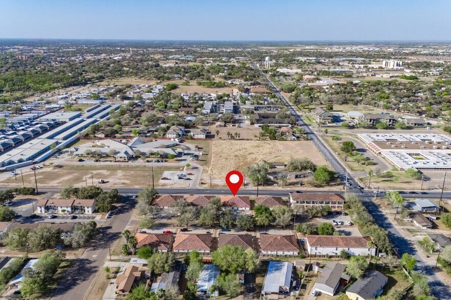 Building Photo - 604 Buena Vista Dr