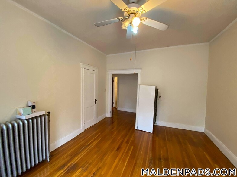 Building Photo - 17-19-19 Washington St S