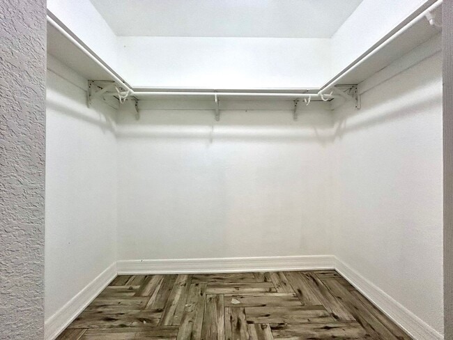 Building Photo - You will LOVE the beauty of this newly remodeled 3/2/2 pool home!