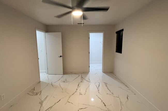 Building Photo - 1837 Seafan Cir