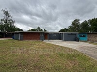 Building Photo - 4978 E 26th St