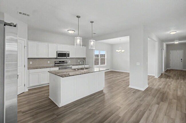 Building Photo - 69 Herty Ln