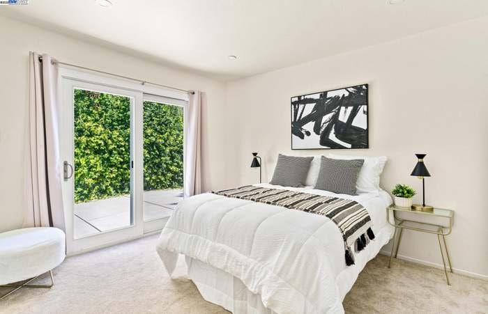 Building Photo - 20852 Baker Rd