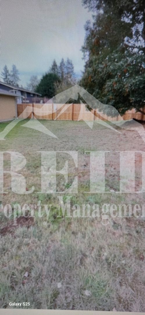 Building Photo - 3 BED 1.5 BATH RAMBLER - PORT ORCHARD