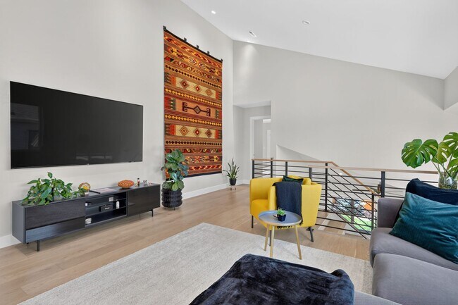 Building Photo - Boulder Living Perfected: Custom 4BR/4BA Modern Farmhouse Near Wonderland Lake