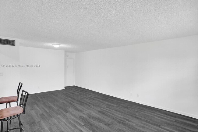 Building Photo - 4211 NW 19th St