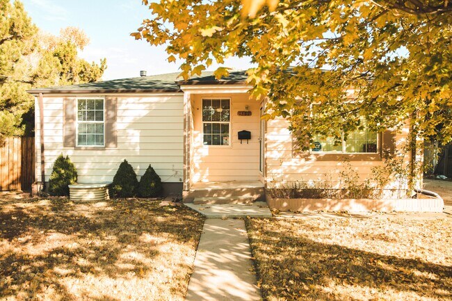 Building Photo - 1362 S Patton Ct