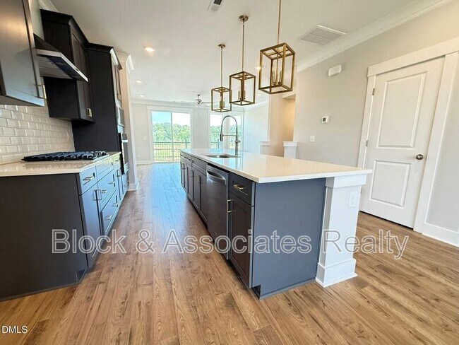 Building Photo - 776 Ballyneal Aly
