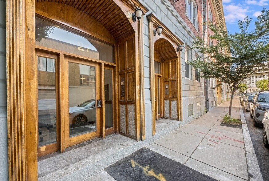 Primary Photo - 21 Aberdeen St