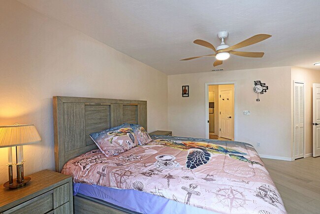 Building Photo - 11921 Seabreeze Cove Ln