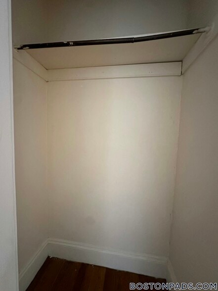 Building Photo - 1144 Commonwealth Ave