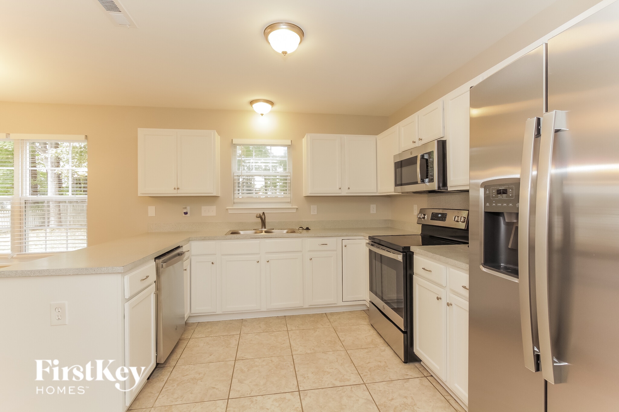 Building Photo - 6111 Forest Pond Dr