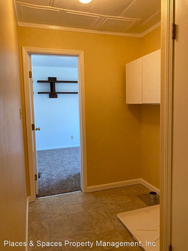 Building Photo - 4 br, 2 bath House - 6314 Disa Lane