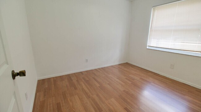 Building Photo - 1201 Springview Run